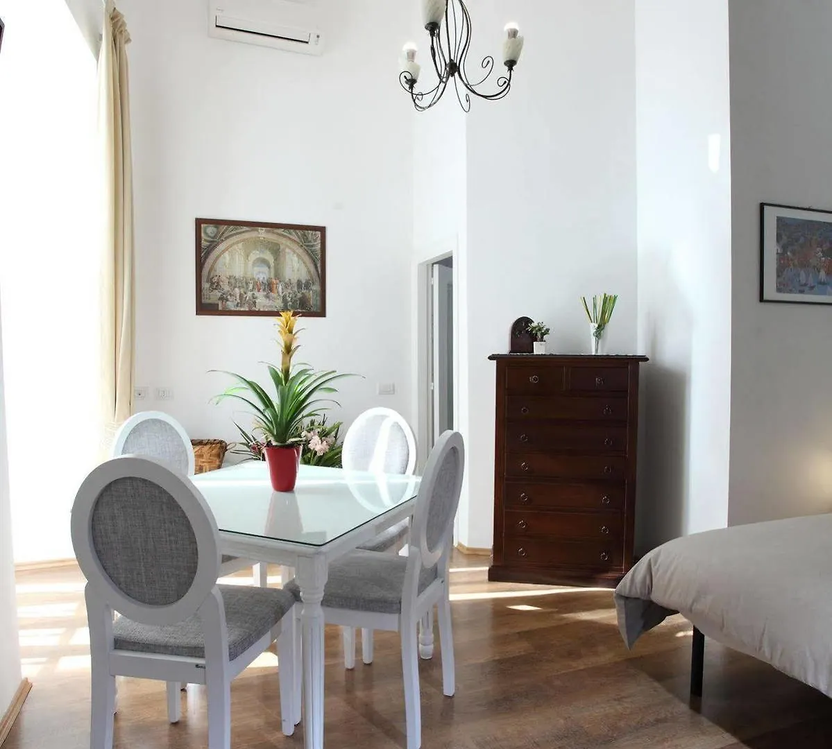 Napoli Pietrasanta Lt Bed & Breakfast  Naples
